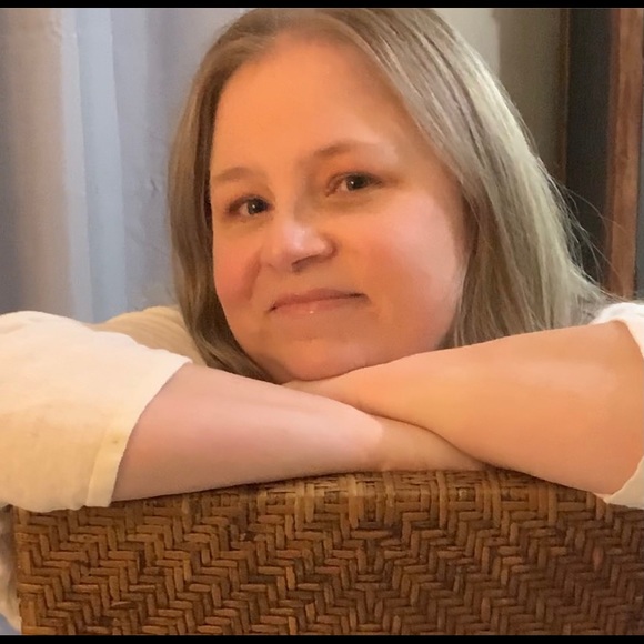 Meet your Posher, Heather - Picture 4 of 7